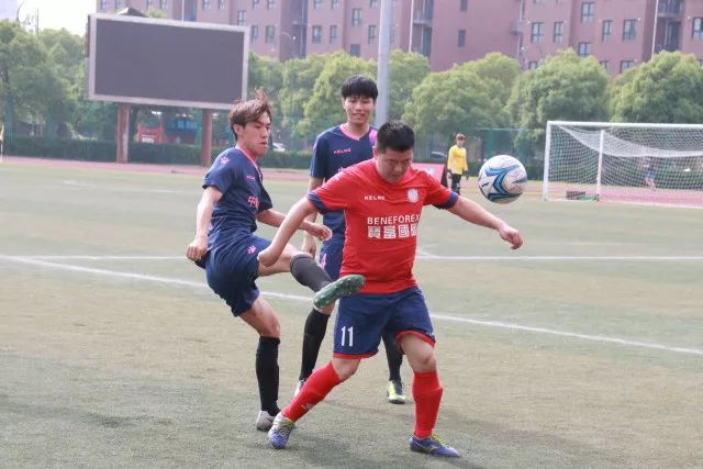 18岁身价两亿欧，3夺西甲冠军，世界杯已进首球，他能超越梅西吗